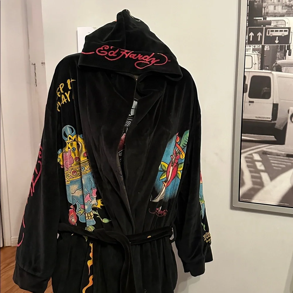 Y2K Ed Hardy Velvet Robe Coat Skull Tattoo Graphic Black S/M Luxury Streetwear - Picture 4 of 15